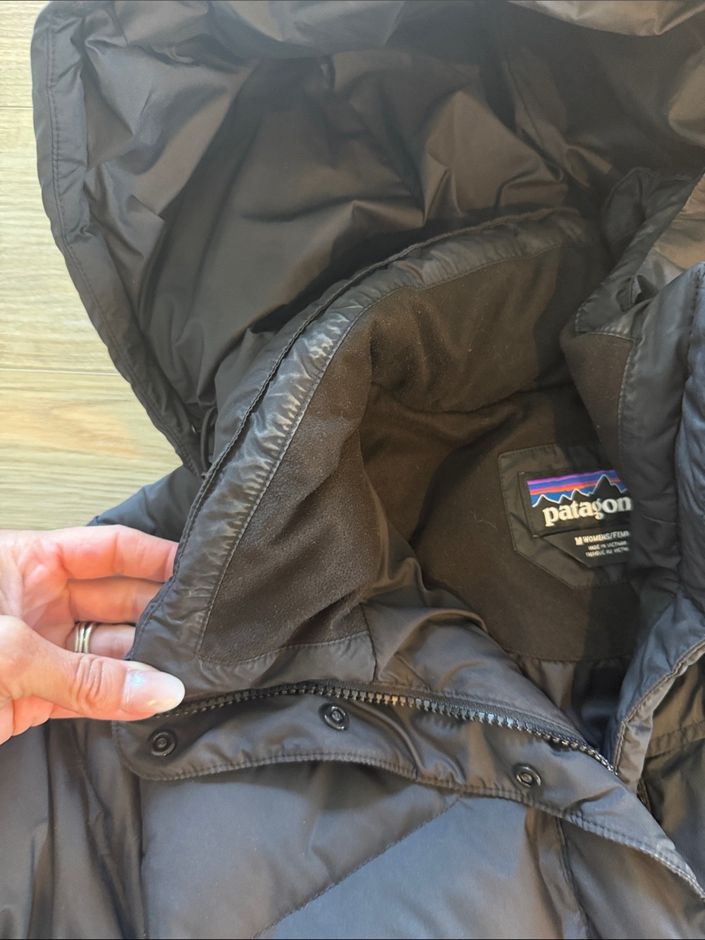Patagonia coat - Picture 2 of 3